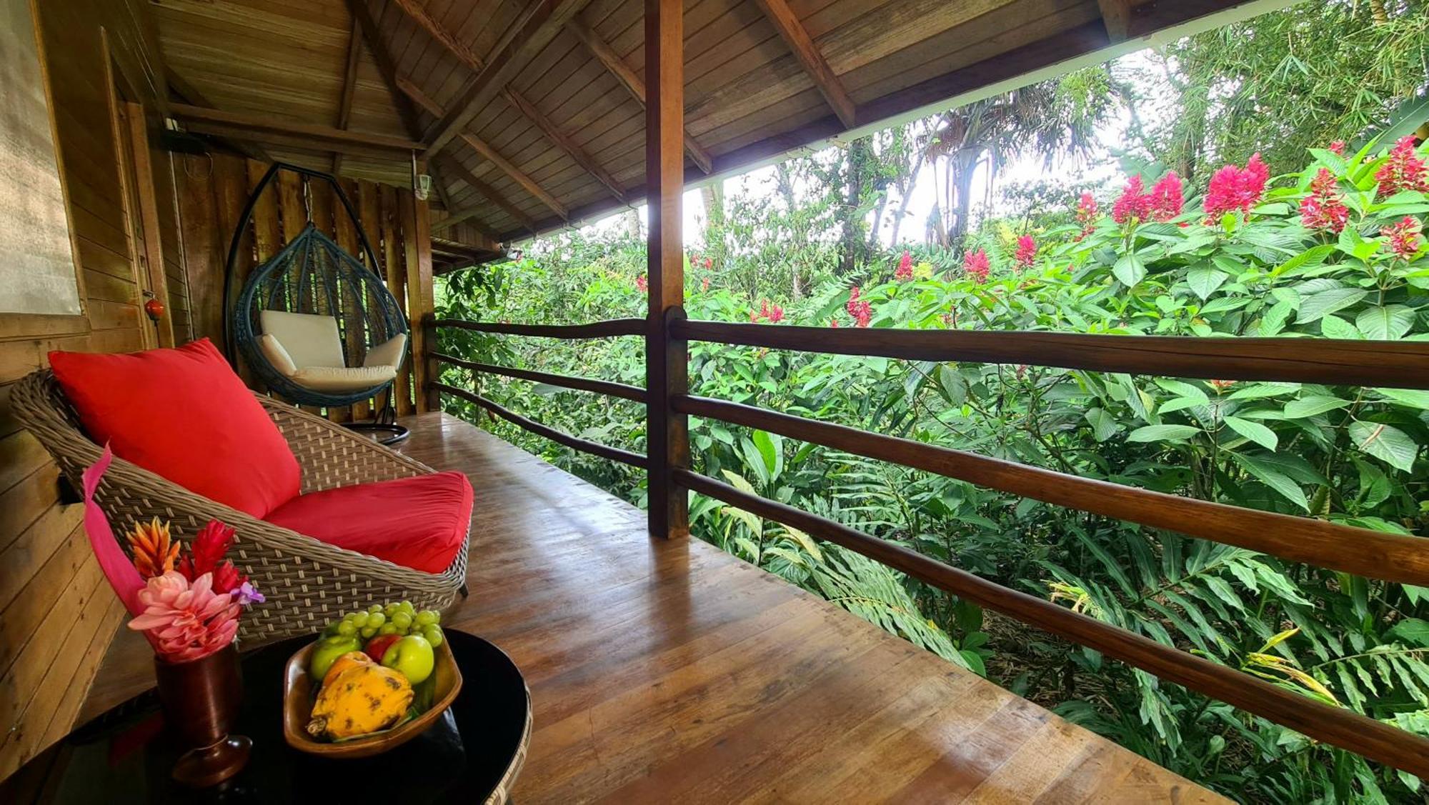 Hakuna Matata Amazon Lodge Archidona Exterior foto